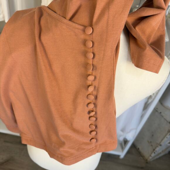 Soft Surroundings Women's Size L Clay Faux Wrap Top w/ Side Button Detail #3420 - Picture 5 of 9